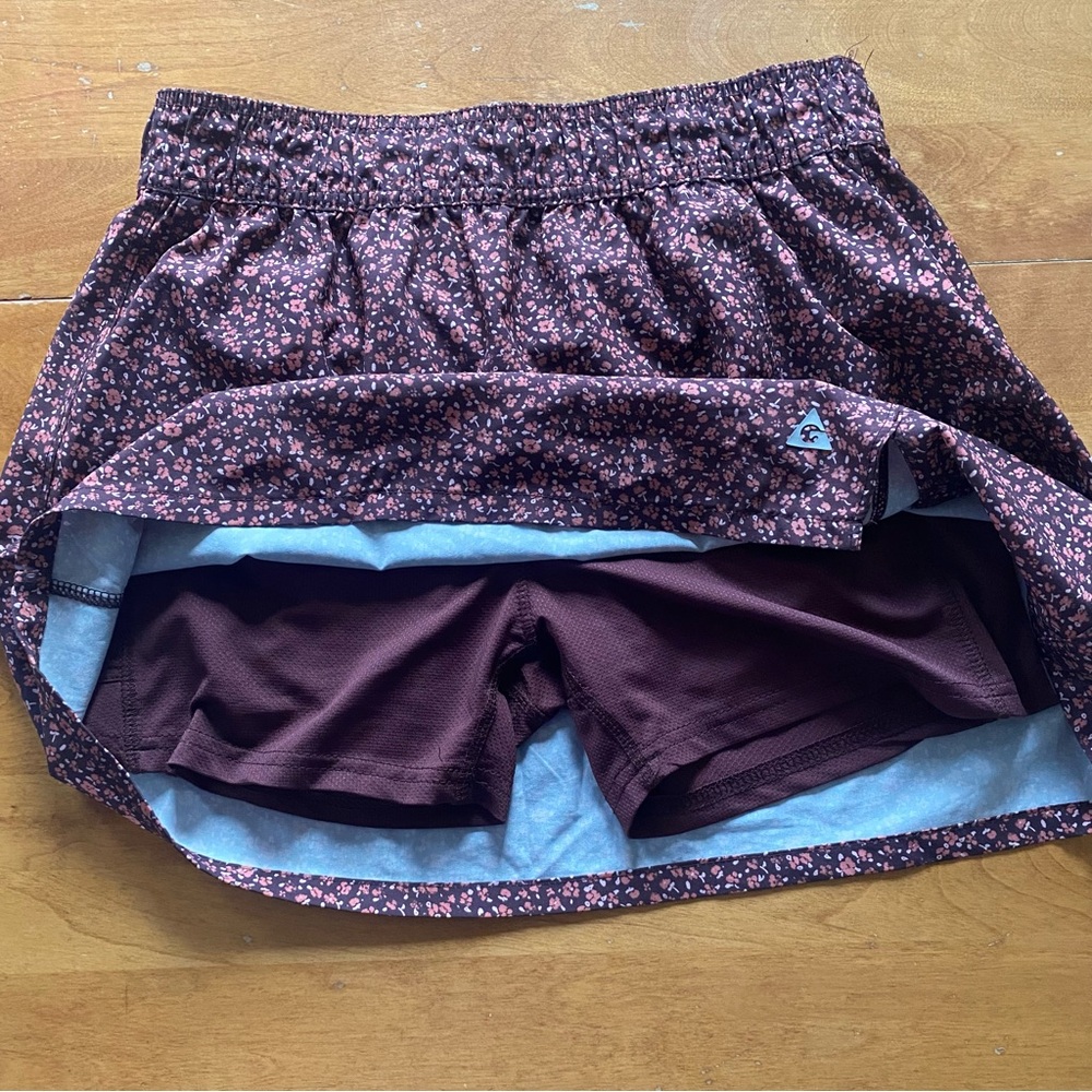 Gerry burgundy floral skort
